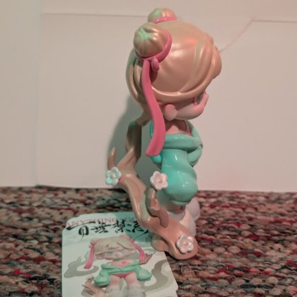 TNT Space Dora Anything Goes "Longevity" - Picture 5 of 6